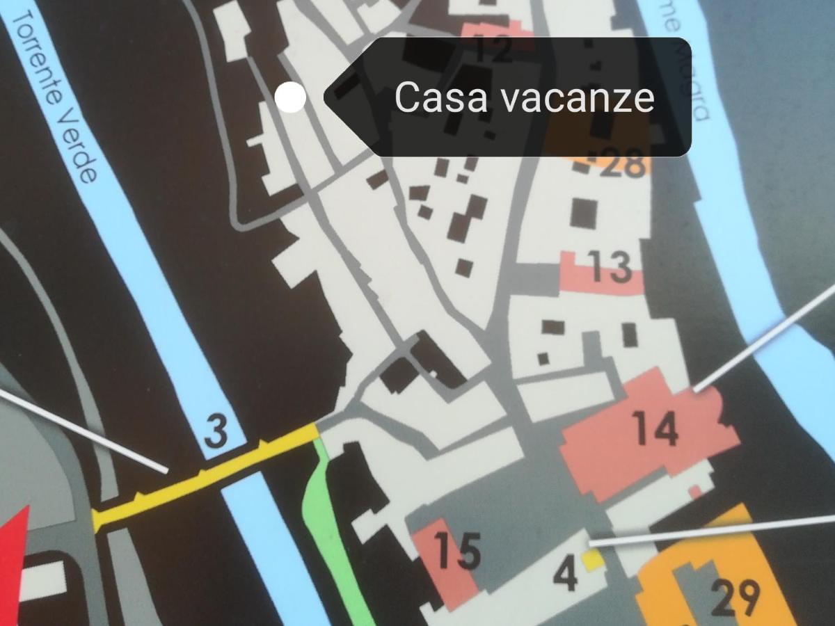 Casa Del Vicolo Verde Pontremoli Bagian luar foto